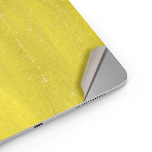 Ukraine Flag Distressed iPad Pro 13in M4 (2024) Skin